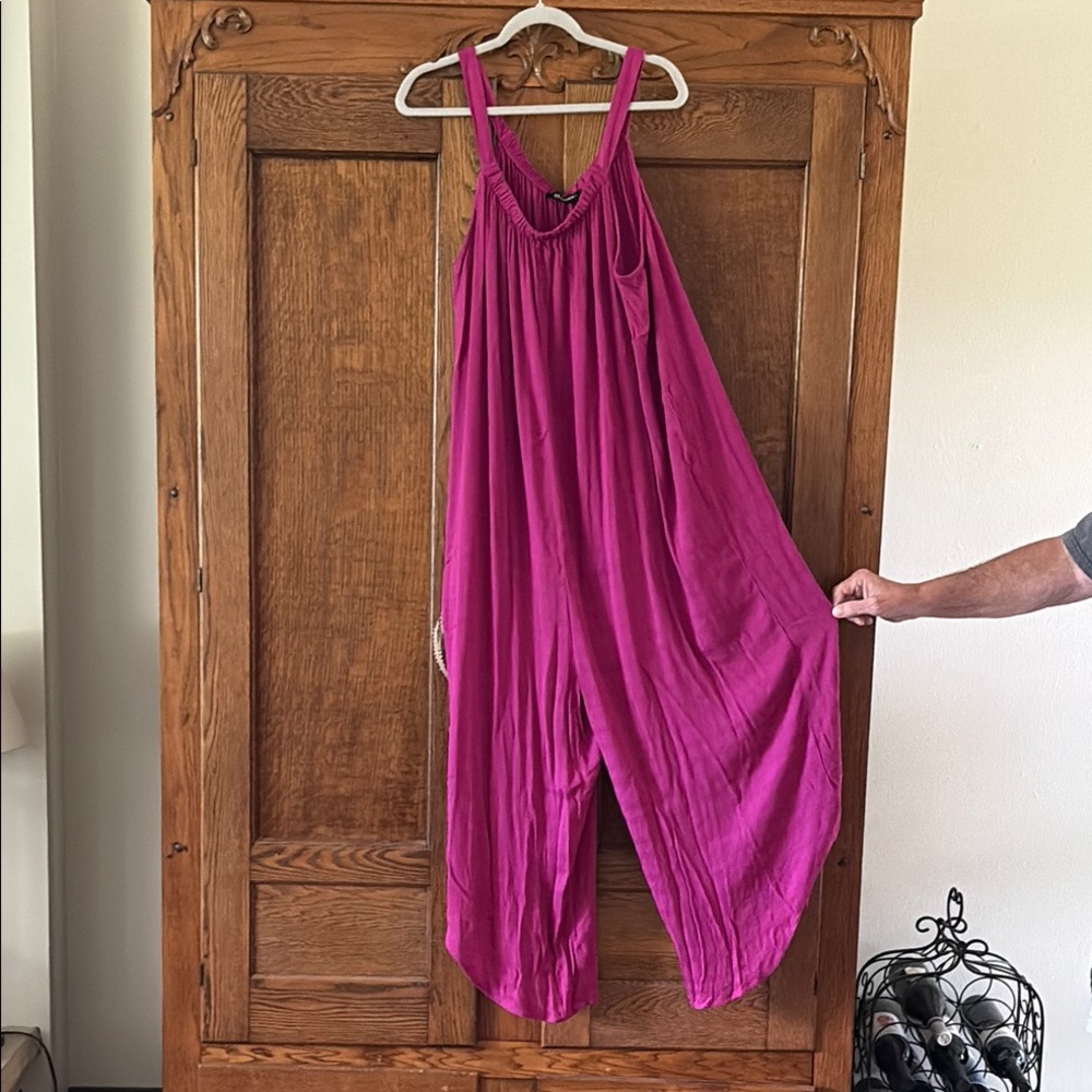 Glamour Pink Jumpsuit with Wide-Leg Palazzo Style